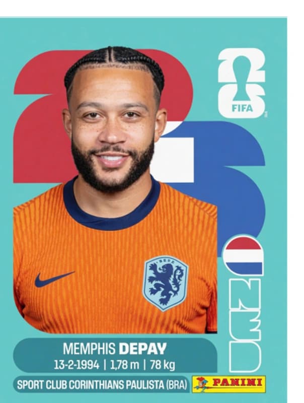 Postal NED17 Memphis Depay